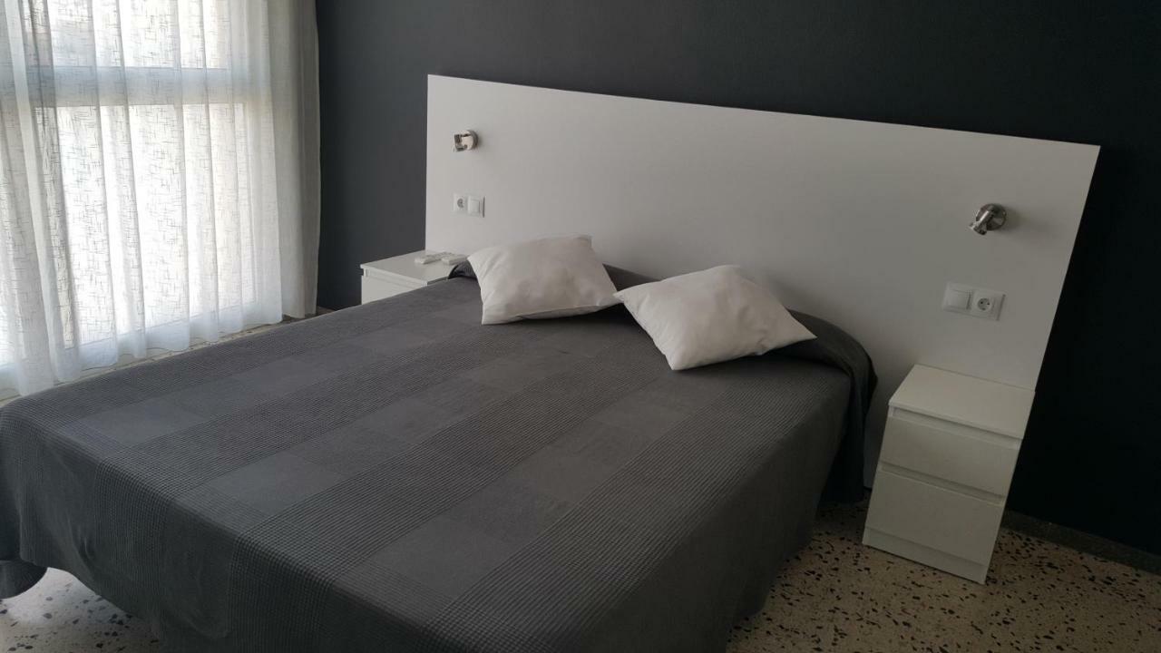 Hostal Can Joanet カンブリルス エクステリア 写真